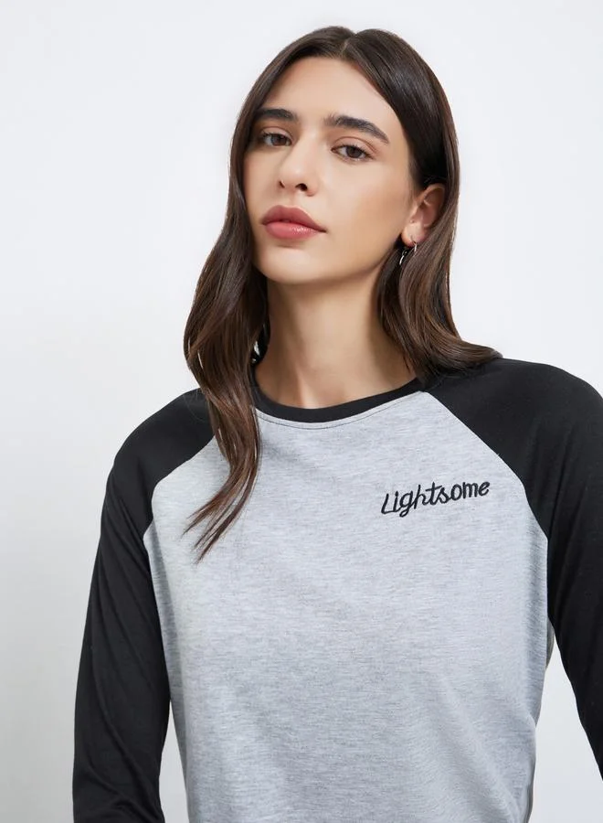 Styli Colorblock Raglan Sleeves T-Shirt with Embroidered Detail