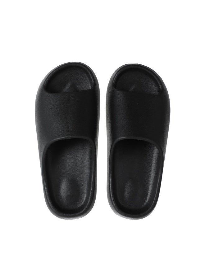 Miniso Enjoy ultimate comfort with these black coconut cushioned thick slippers, perfect for everyday wear. 