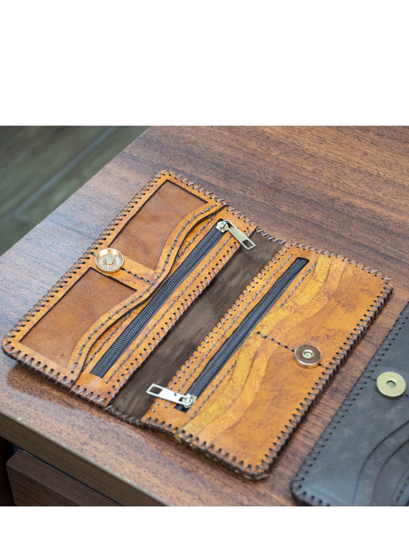 Generic Handmade Genuine Leather Wallet – Personalized laser engraving with elegant craftsmanship.  ✔️ 100% natural leather ✔️ 6 card slots ✔️ 2 photo holders ✔️ 2 large compartments ✔️ 2 secure zip pockets ✔️ Magnetic closure ✔️ Soft velvet lining 📏 Size: 9×20 cm  🎯 Functional & stylish for daily use 🧵 Expert handmade finishing 🖋️ Custom name/design laser engraving available 🛡️ Warranty & after-sale service included  #LeatherWallet #LaserEngraving #PersonalizedGift #HandmadeLeather #MensAccessories #GenuineLeather #ElegantStyle #2025Trends  - Image 3
