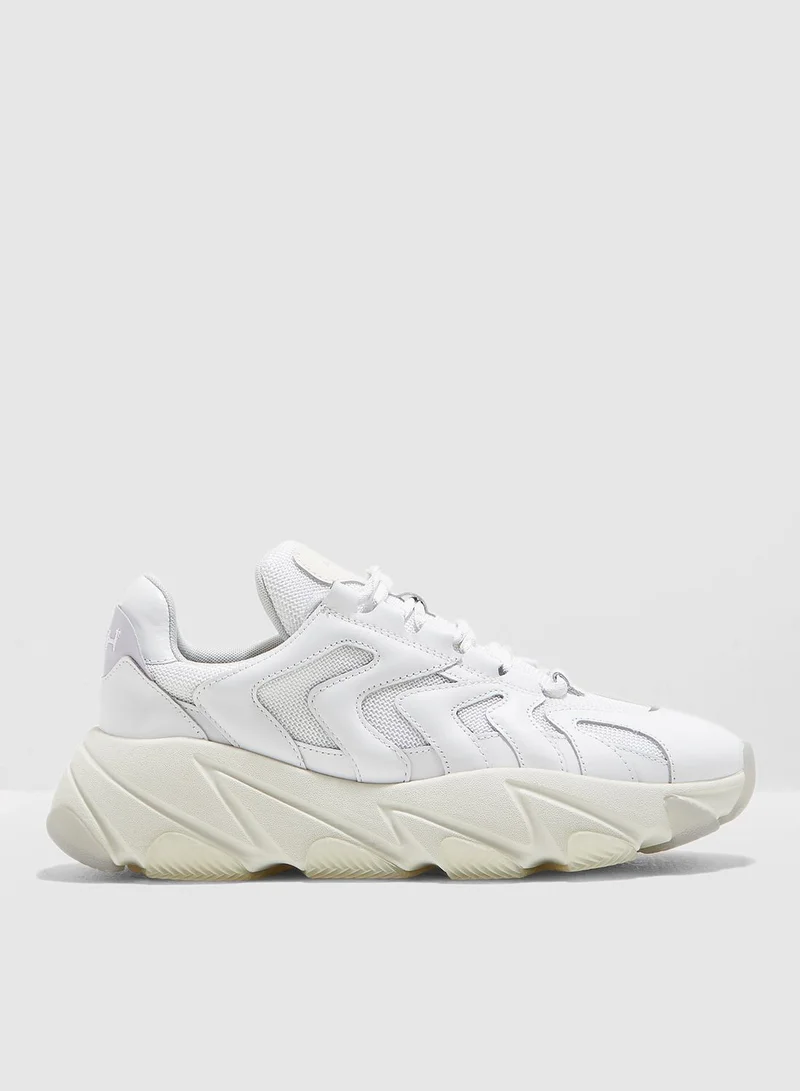Ash Extreme Sneaker