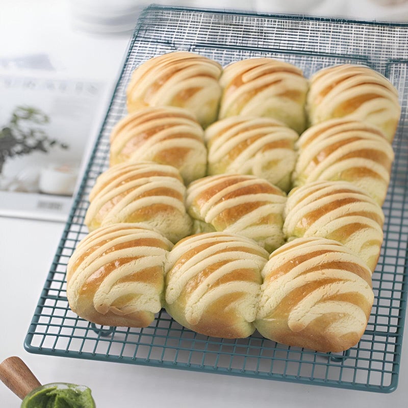 Baking Rack - Nonstick Cooling Tray 40.5 X 25.5cm, Ideal for Cookies, Cakes, and Bread - Essential Kitchen Accessory for Perfectly Baked Goods (1 PCS) - Image 1