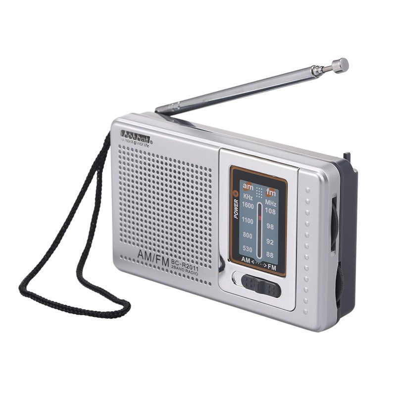 مكبر صوت محمول جيب: تصميم ضيق فضي بحزام عرضي - مستقبل راديو ثنائي النطاق AM FM مع زر تبديل واحد، ومكبر صوت مدمج، وهيكل استقبال قابل للتعديل، ومقبس سماعات سماعة بحجم 3.5 مم للاستخدام في السفر الخارجي والاستخدام اليومي - Image 1