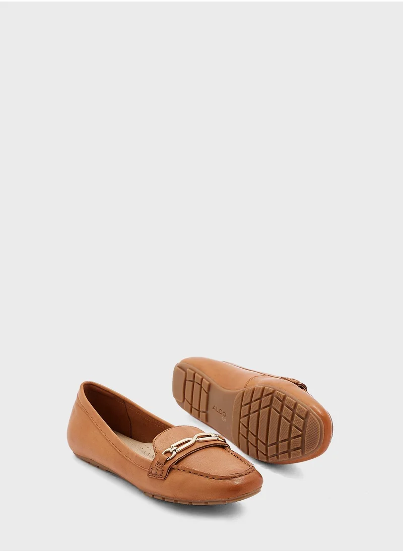 الدو Bagdish Slip Ons