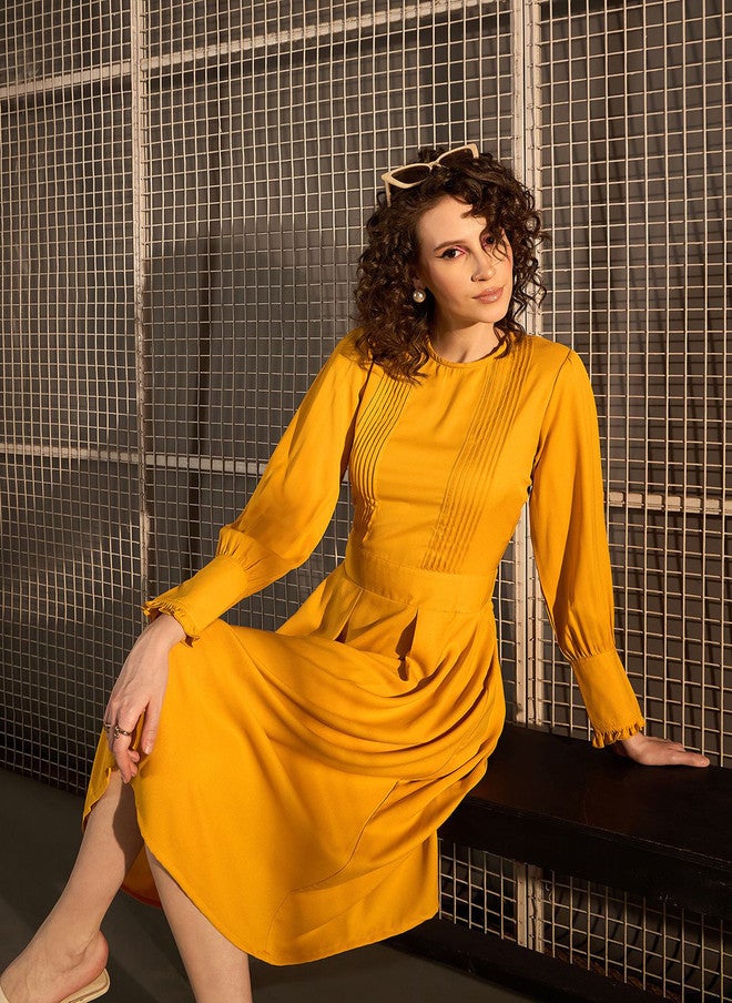 StyleStone فستان ميدي بكمين مكفوفين من ستايل ستون باللون الأصفر - Image 1