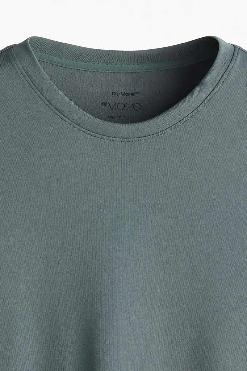 اتش اند ام بلوزة رياضية من نسيج دراي موف