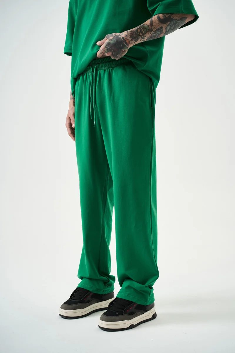 RESPIRE Men's Basic Baggy Sweatpants, Benetton Green