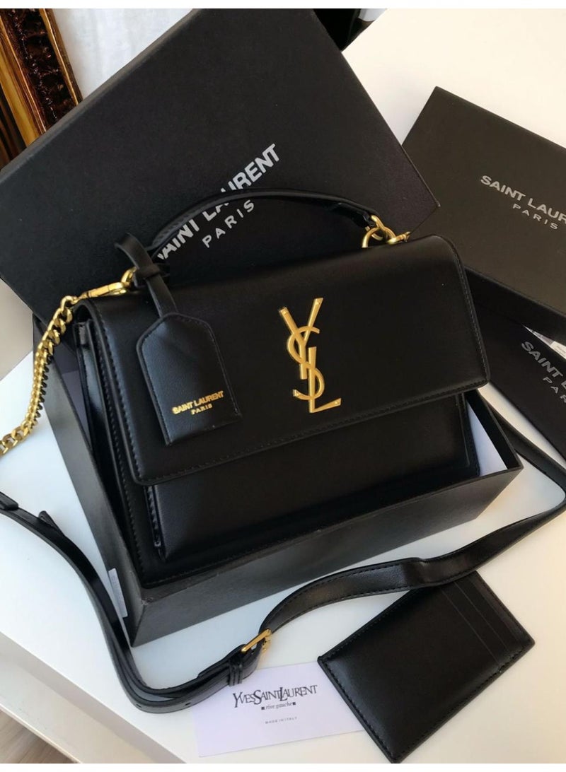 Elegant and simple women's bag
