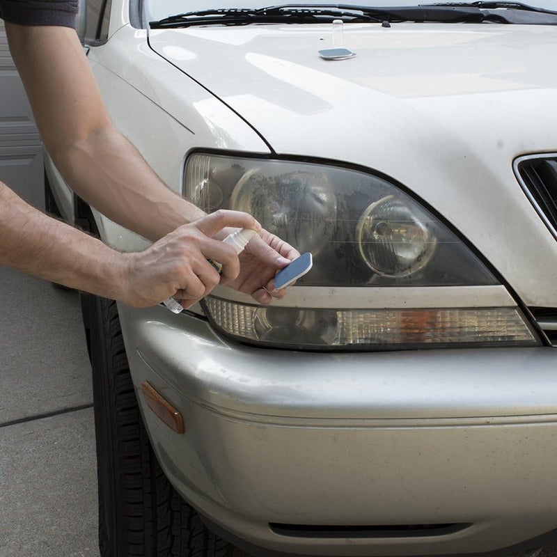 Rainx 800001809 Headlight Restoration Kit - Cleans and Restores Headlights By Removing Haze and Discoloration Due to Oxidation - Image 3