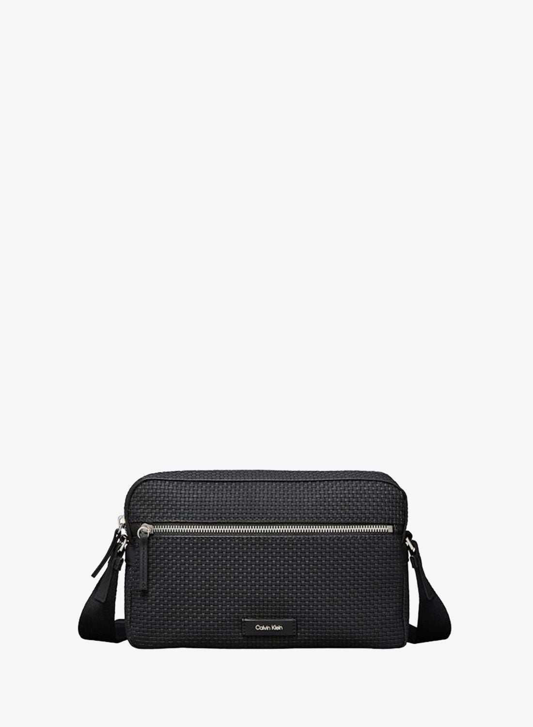 كالفن كلاين Calvinklein Embossed Woven Camera Bag 26x6.5x16 cm