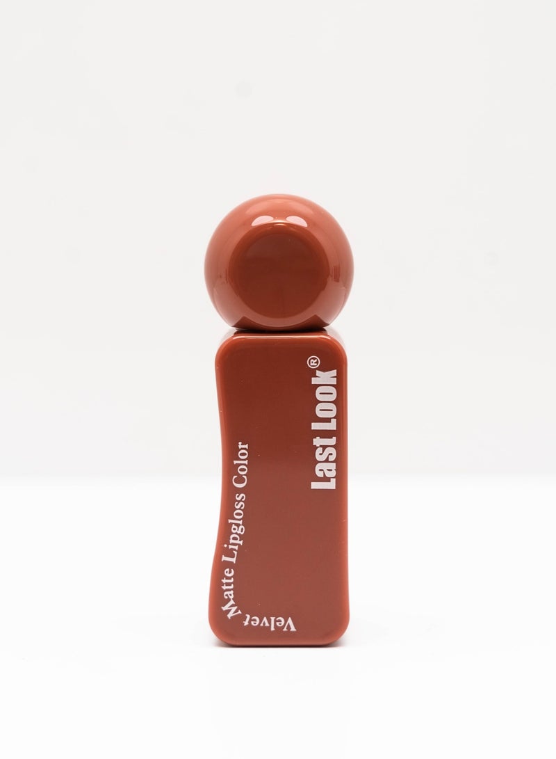 Last Look Last Look Velvet Matte Lipgloss, Shade No. 05  - Image 1