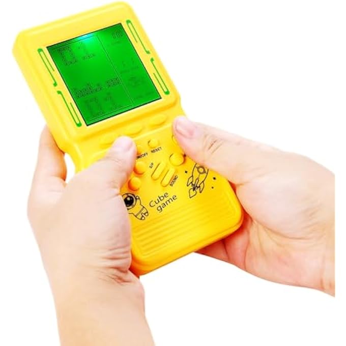 BLOCK GAME CONSOLE LARGE SCREEN WITH GREEN BACKLIGHT, RETRO CLASSIC NOSTALGIA PUZZLE, BUILT-IN 999 IN 1 BRICK GAME, UNISEX, YELLOW, HANDHELD, BATTERY POWERED - Image 4