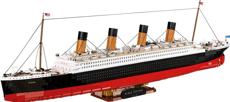 COBI Historical Collection RMS Titanic 1300 Scale Building Set 3260 Pieces - Image 3
