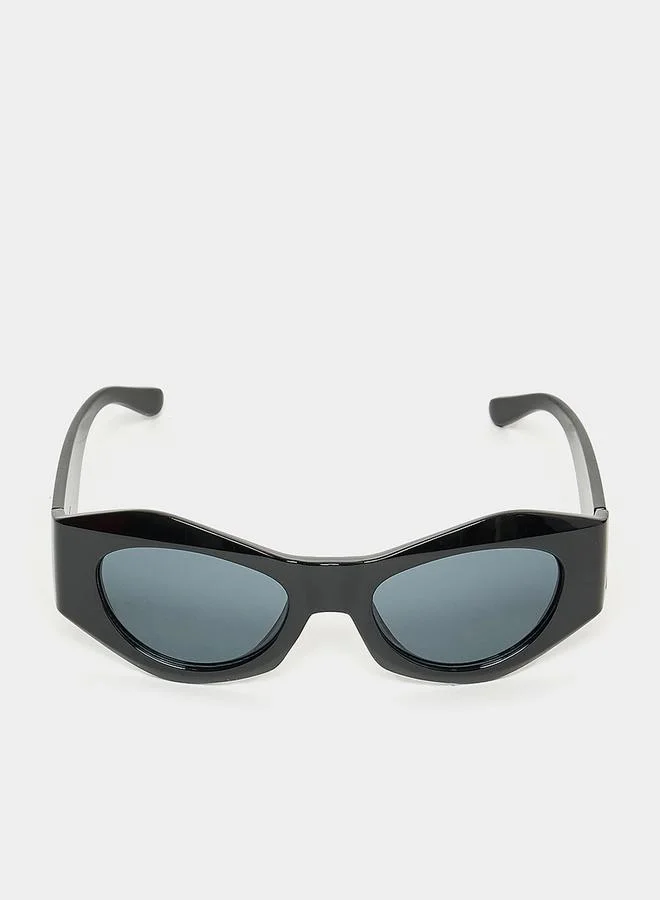Styli Wide Arm Cat Eye Sunglasses