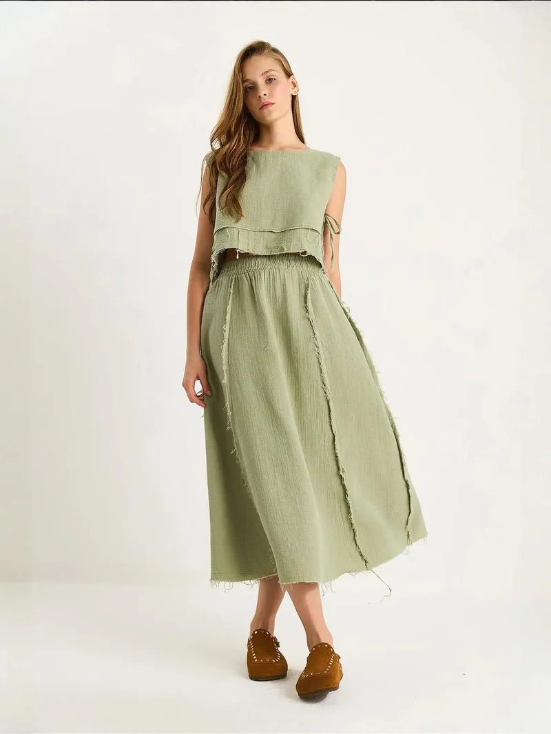 Bianco Lucci LUCCI Textured Blouse & Skirt Muslin Fabric Two-Piece Set