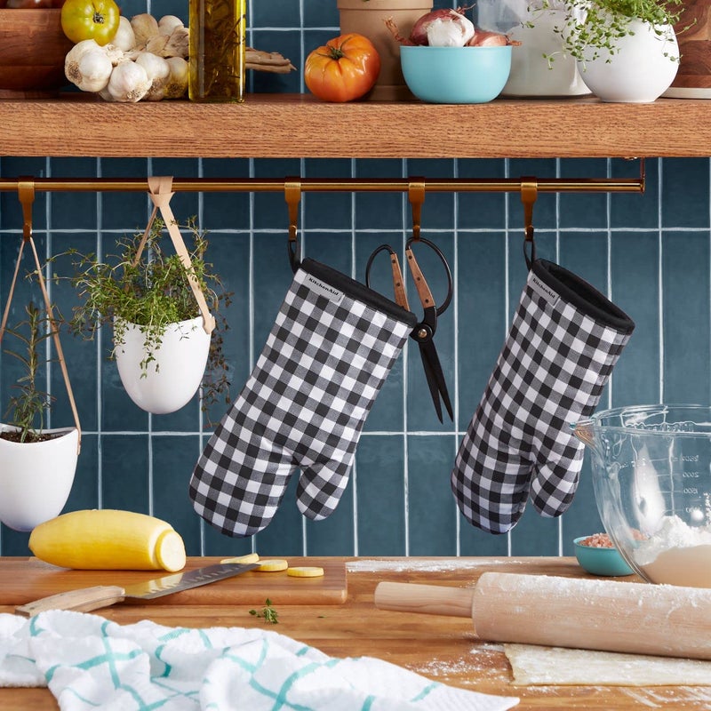 KitchenAid Gingham Oven Mitt 2-Pack Set  Onyx Black  7""x13"" - Image 2