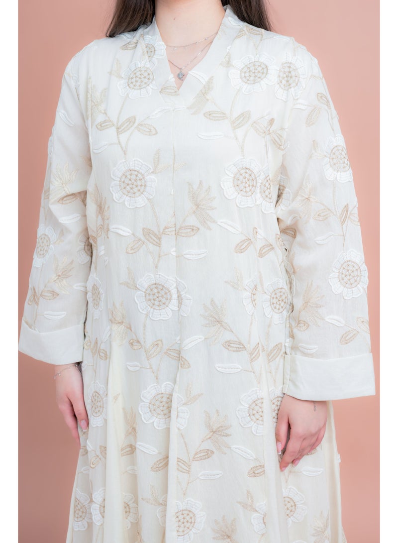 اكسا جلابية عصرية مطرزة بالورود - Image 3