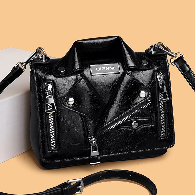 Personalized Clothes Bag Korean Fashion Rivet Bags Girl Shoulder Crossbody Small Square Bag For Women - Image 2