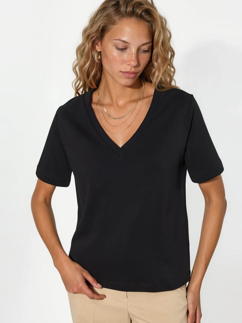 بوسيم BUSEM V-Neck Solid Regular Fit Cotton T-Shirt