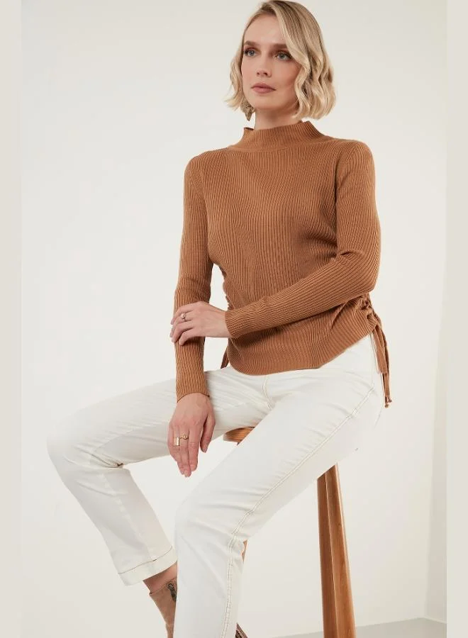 ليلا ليلا سترة نسائية محبوكة بنصف ياقة عالية