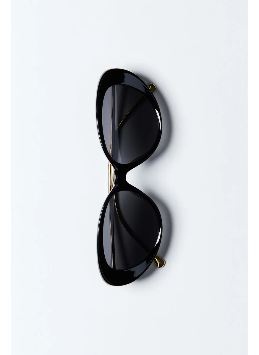 H&M Cat-Eye Sunglasses
