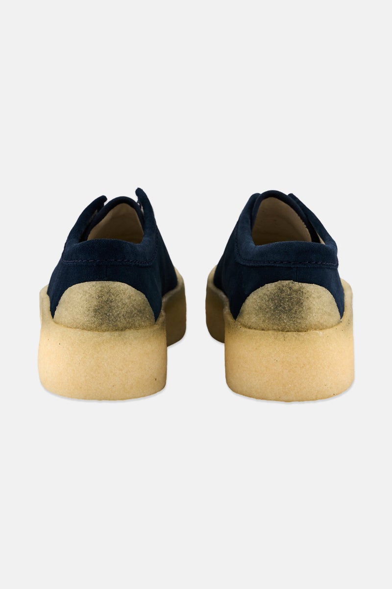 clarks أحذية كاجوال نسائية بتصميم عادي مع أربطة، لون كحلي - Image 2