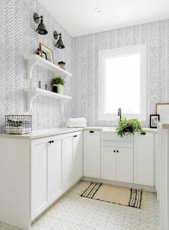 Guvana Peel and Stick Wallpaper Grey and White Wallpaper Striped Contact Paper 17.7"x118" Line Self Adhesive DIY Contact Paper Removable Wallpaper Decorative for Livingroom Bedroom Wall Covering - Image 5