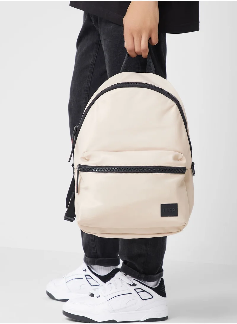 HUGO Essential Backapck