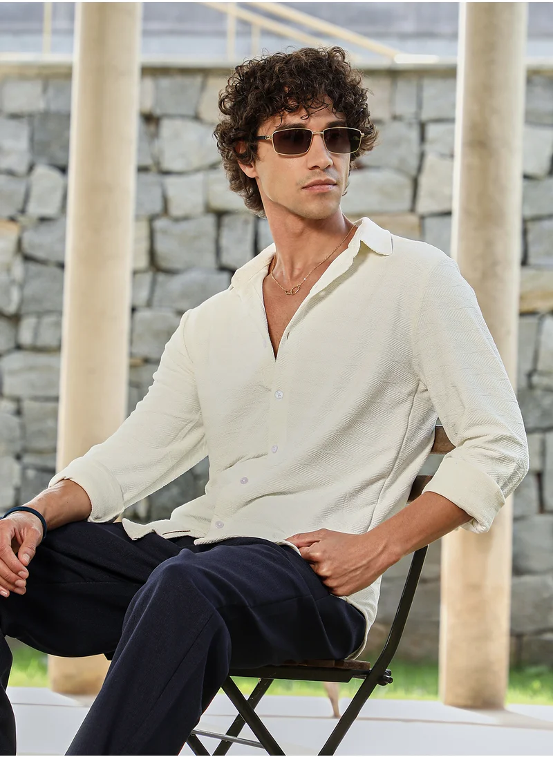 Campus Sutra Men's Ivory White Spirit Weave Shirt