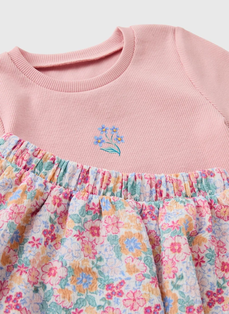 ماتلان Girls Multicolour Floral Top & Skirt Set