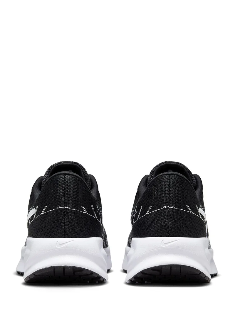 Nike Run Defy