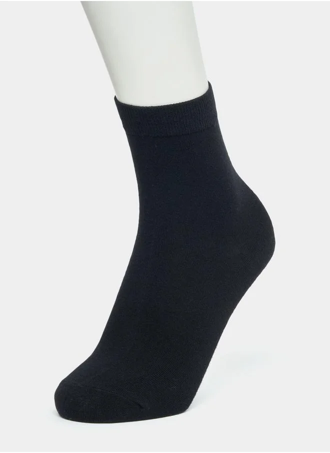 ستايلي Styli Pack of 3 - Ribbed Crew Socks