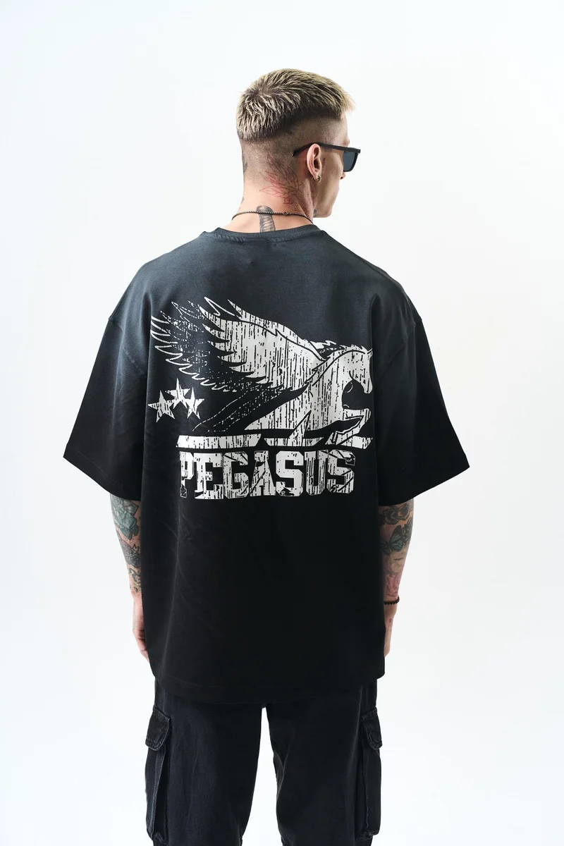 RESPIRE Men's Pegasus Print Oversize T-Shirt, Black