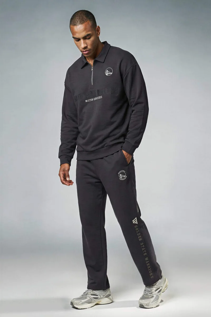 ديفاكتو Relax Fit NBA Golden State Warriors Licensed Scuba Fabric Jogger