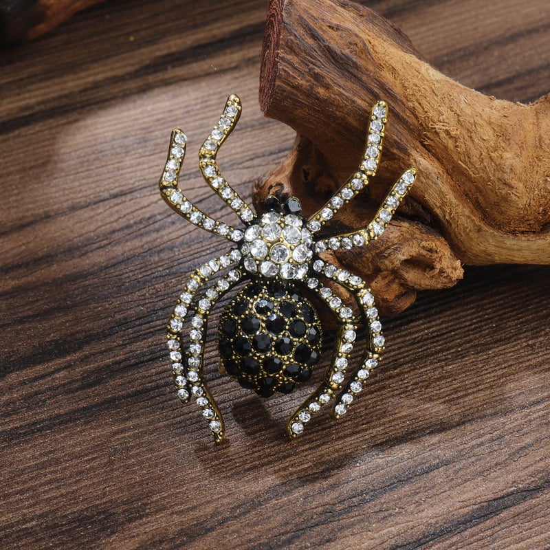 personality black diamond spider rhinestone brooch metal women corsage vintage accessories jewelry wholesale Halloween - Image 2