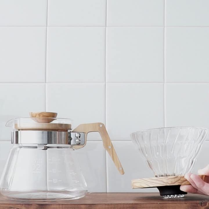 Hario V60 Olive Wood Coffee Server 400ml - Image 3