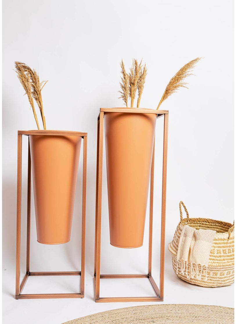 THE MIA Suelo Vase Terracota & Copper 29 x 29 x 80 cm  - Image 2