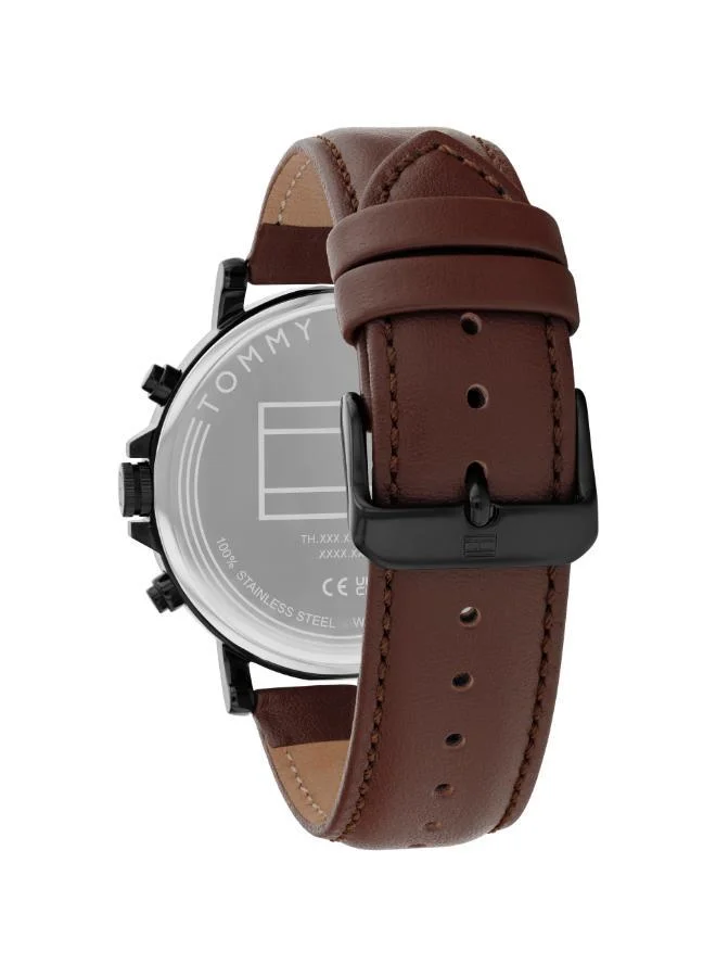 Tommy Hilfiger  1710704 TYSON analogue watch for Men | Best Price UAE