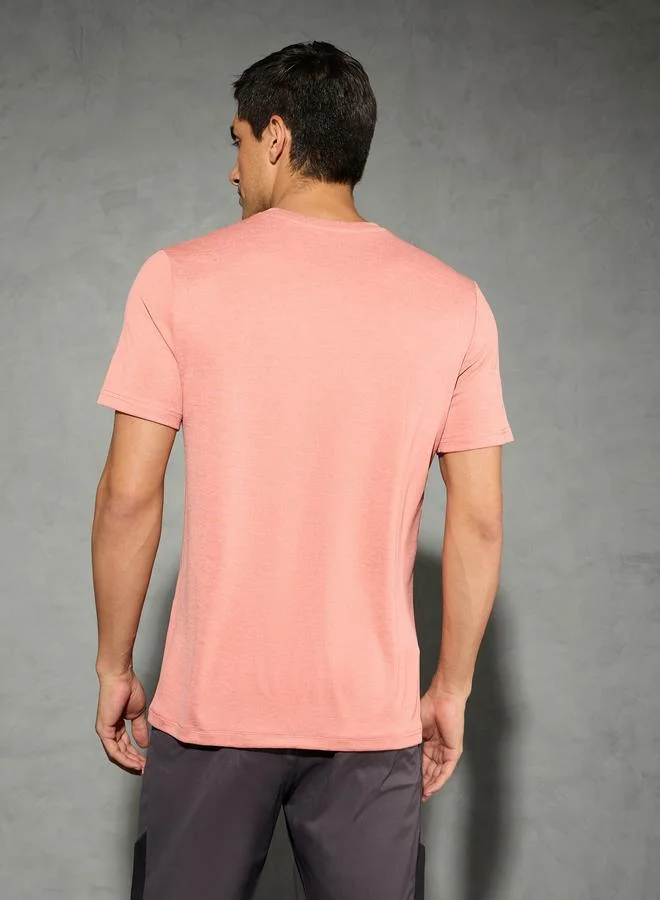 Technosport Technosport Men Solid Slim Fit Crew Neck T-Shirt