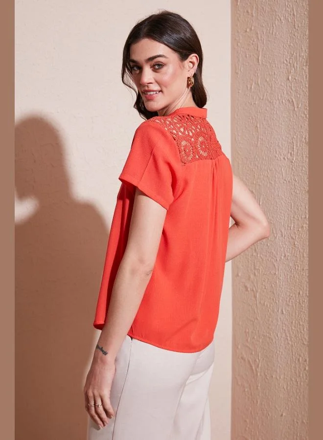 Lela Lela Guipure Detailed 100% Cotton Regular Fit V-Neck Blouse Women's BLOUSE 611BZ0286