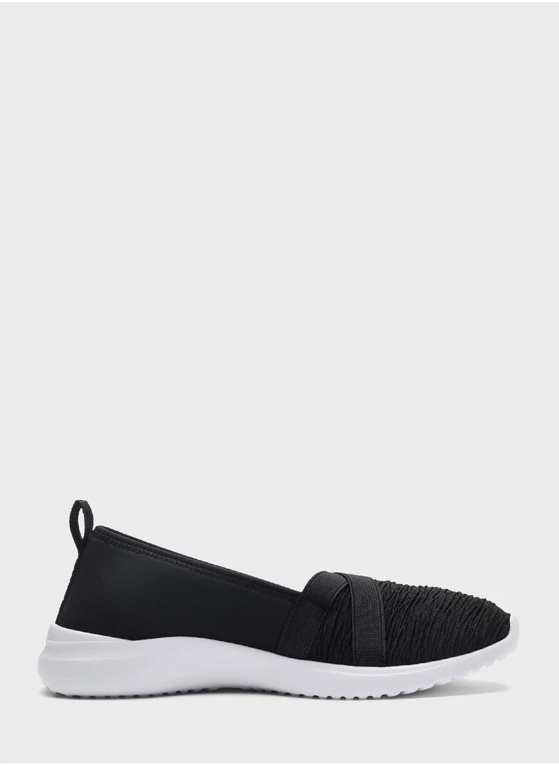 PUMA Adelina