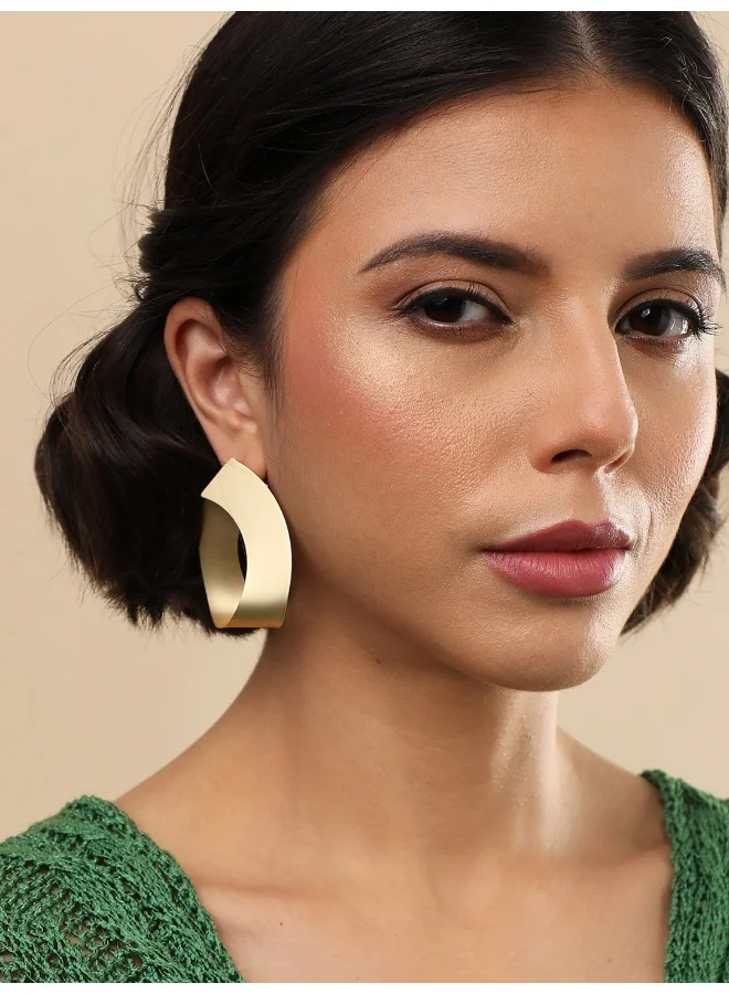 SOHI Casual Artificial Drop Earring Jewellery
