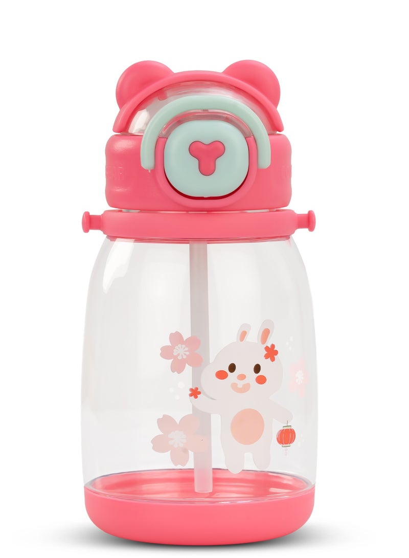 بيبي زجاجة شرب للأطفال سعة ٦٠٠ مل | زجاجة شرب مانعة للتسرب مع ماصة سيليكون وحبل حمل | زجاجة مياه مدرسية خالية من مادة BPA وغير سامة | أكواب شرب للأطفال من عمر ٦ أشهر فما فوق، لون وردي - Image 1