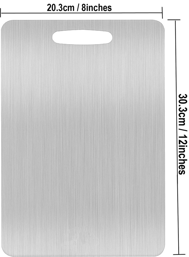 إي وورلد لوح تقطيع مطبخ من الفولاذ المقاوم للصدأ 304 شديد التحمل، مثالي للتقطيع والتقطيع إلى شرائح والخبز وتحضير اللحوم والجبن والخضروات والفواكه، بحجم 30.3x 20.3 سم - Image 2