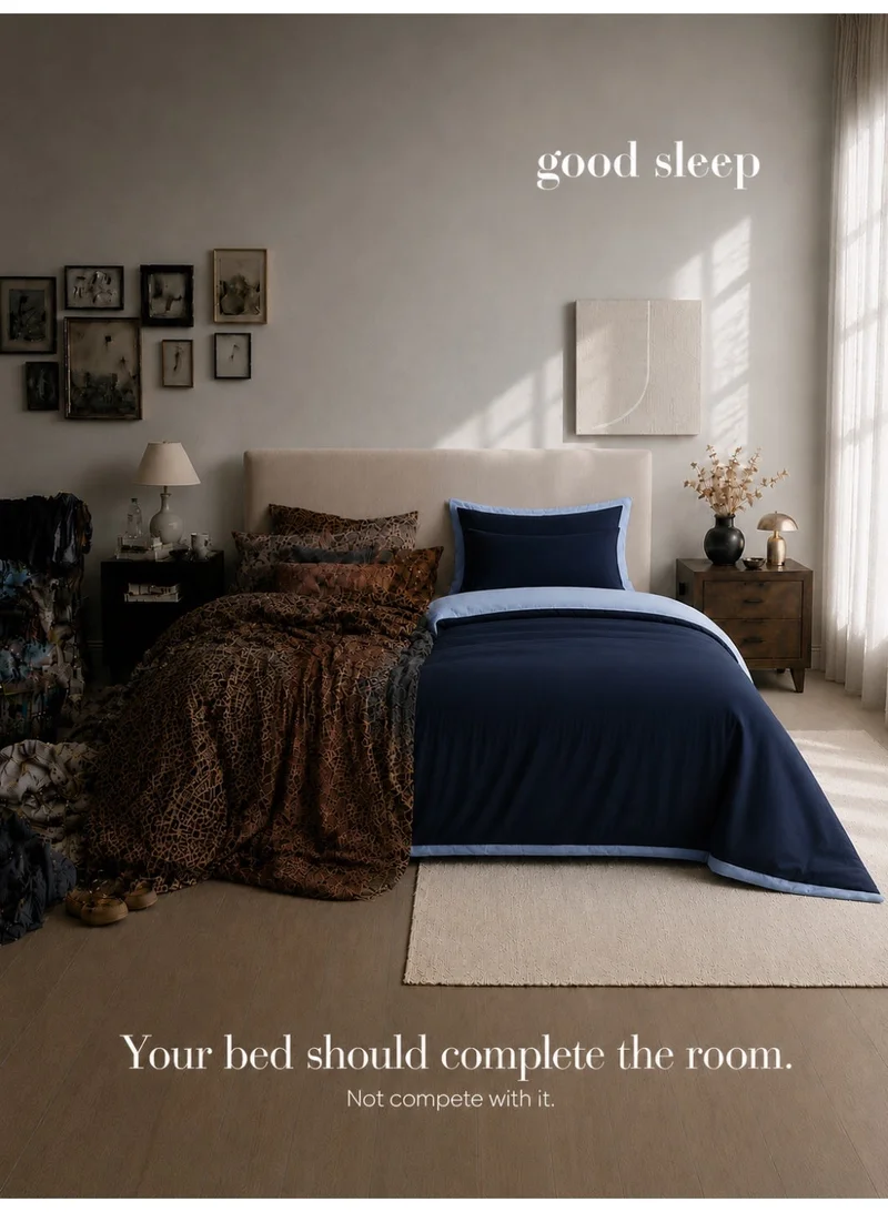 نوم جيد طقم غطاء لحاف كينج 6 قطع من Good Sleep | 220×240 سم | أزرق بلونين قابل للعكس | غطاء لحاف بسحاب مع شرشف بمطاط و4 أكياس وسائد | فائق النعومة ومقاوم للتجاعيد | صنع في دبي