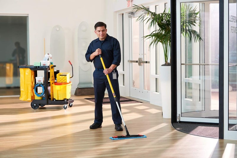 Rubbermaid مجموعة ممسحة مسطحة قابلة للتكيف من Rubbermaid للمنتجات التجارية مع مقبض قابل للتمديد باللون الأصفر لتنظيف قوي للأرضيات الخشبية والبلاط والأرضيات المlaminated في المطبخ واللوبي والمكتب - Image 4