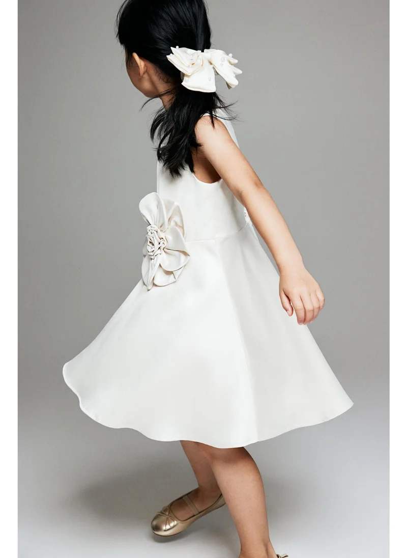 H&M Appliquéd satin dress