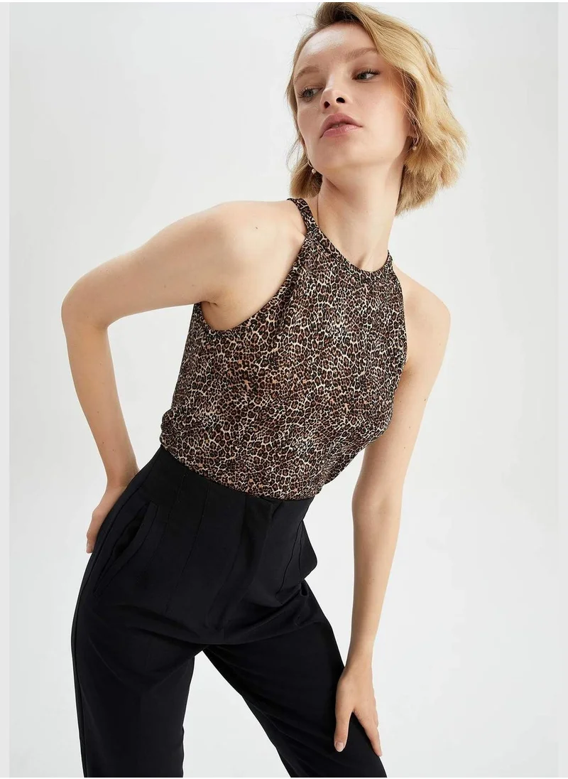 ديفاكتو Woman Fitted Halter Collar Vest