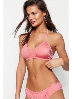 trendyol Pink Bralet Frilly Bikini Top TBESS23BU00202  - Image 2