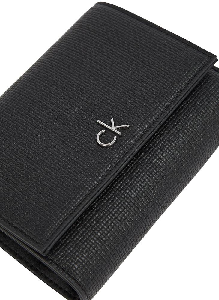 CALVIN KLEIN DAILY MEDIUM TRIFOLD WALLET  - Image 3
