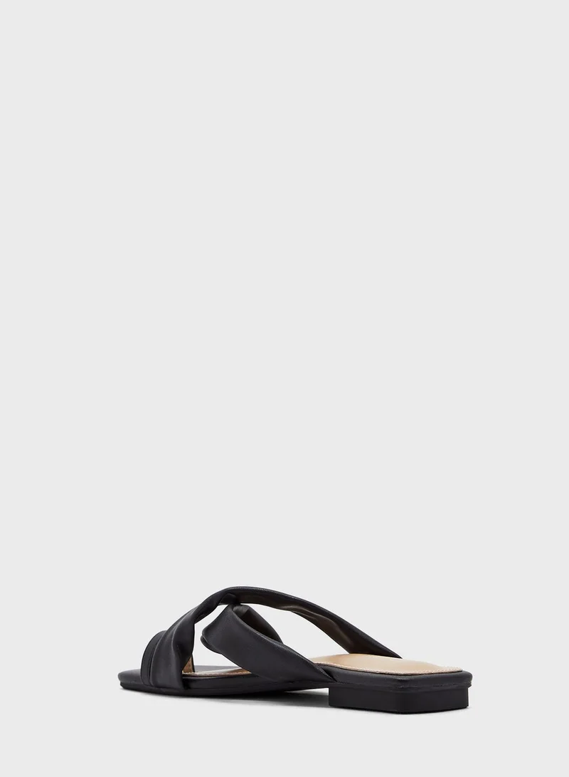 Ginger Cross Over Toe Loop Flat Sandal